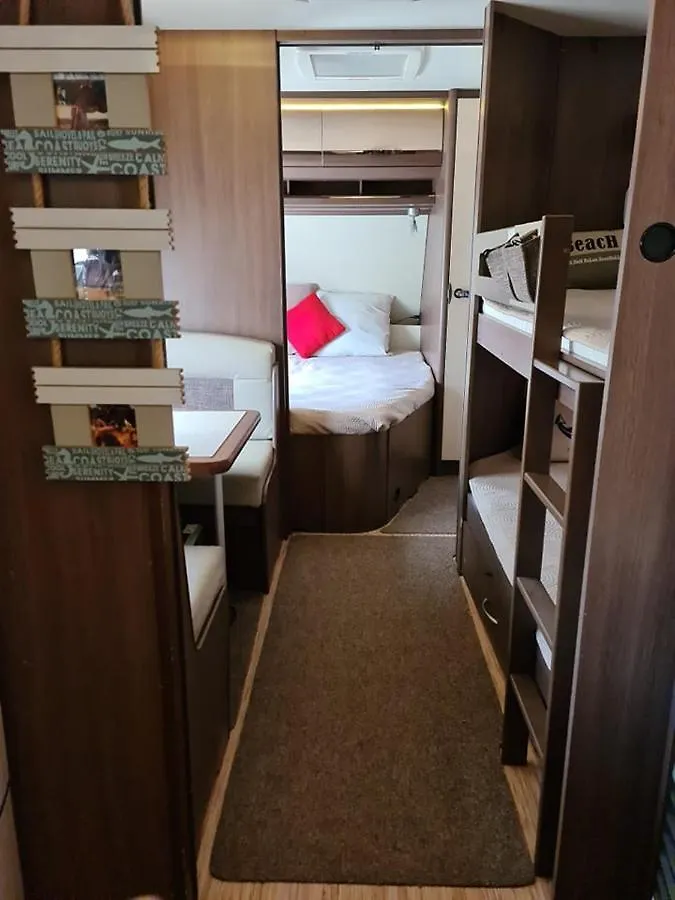 Ultimate Caravan Experience - 1St Line Gradina Hotel Szozopol