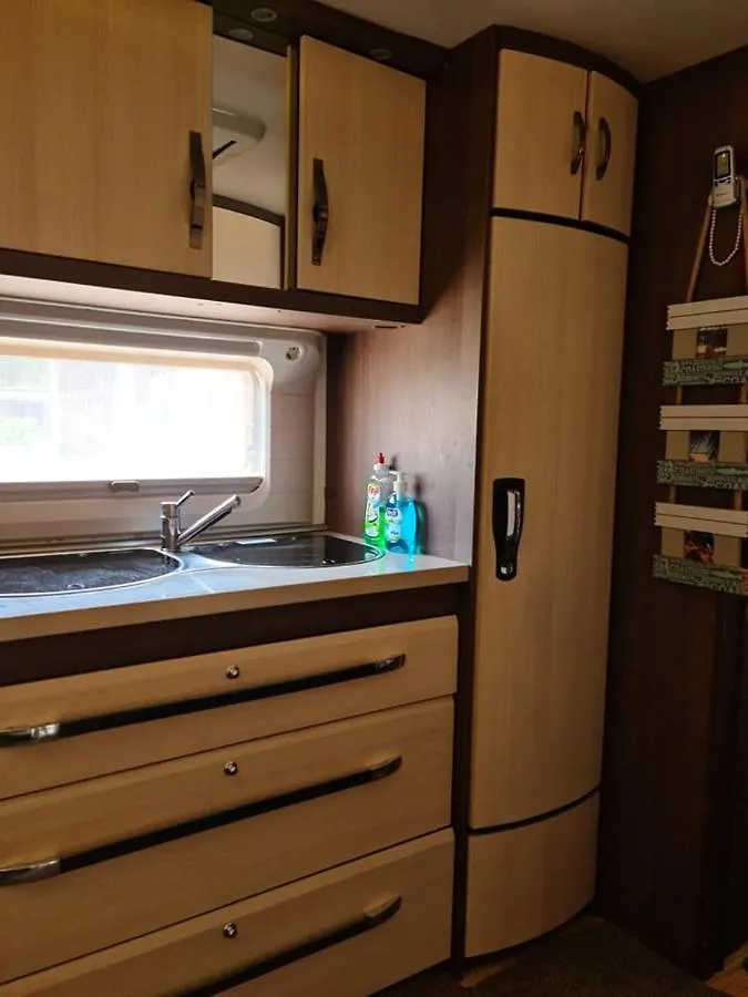 מלון סוזופול Ultimate Caravan Experience - 1St Line Gradina פארק נופש